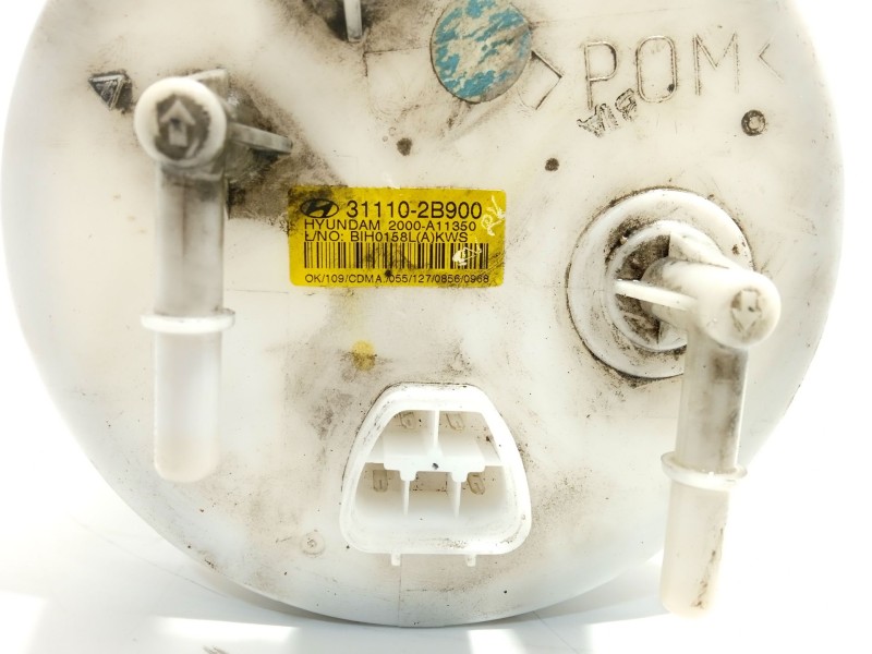 Recambio de bomba combustible para hyundai santa fé ii (cm) 2.2 crdi referencia OEM IAM 311102B900  2000A11350