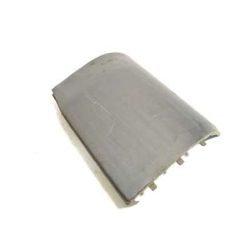 PUNTERA PARAGOLPES TRASERA DERECHA 7H0807322B 