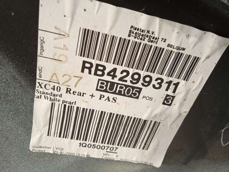 Recambio de paragolpes trasero para volvo xc 40 2.0 diesel cat referencia OEM IAM 31663160 - Blanco 8