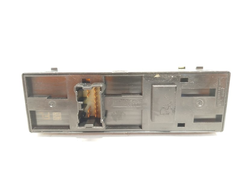 Recambio de mando elevalunas delantero izquierdo para nissan qashqai ii (j11, j11_) 1.5 dci referencia OEM IAM 25401HV02B  