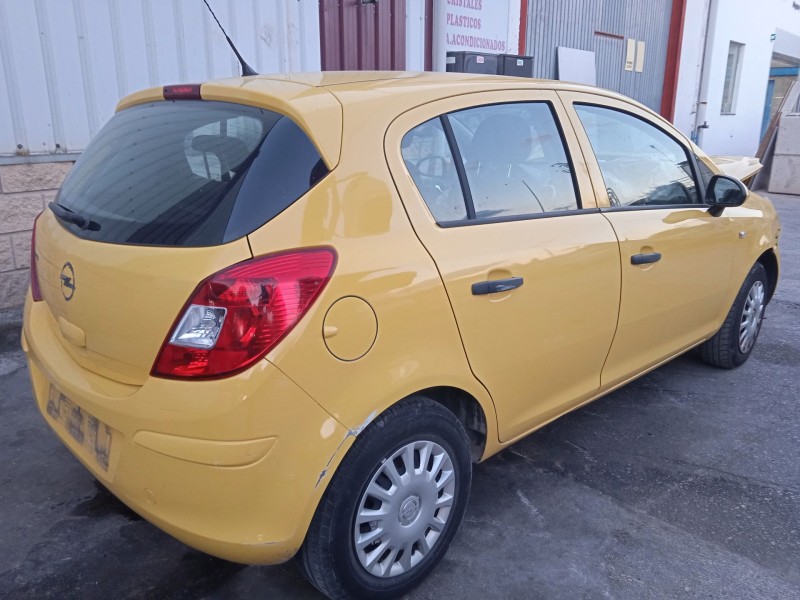 opel corsa d (s07) del año 2013
