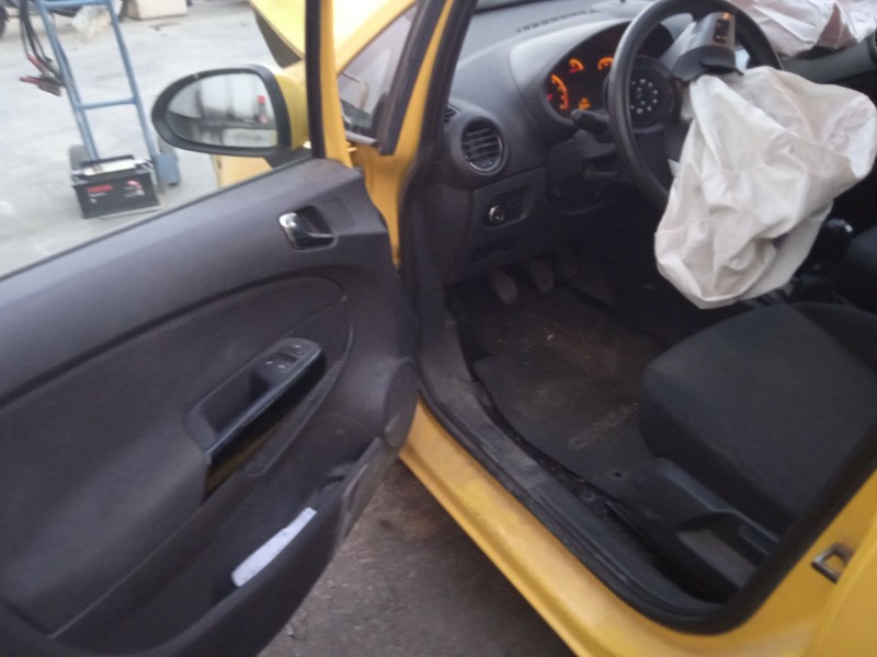 opel corsa d (s07) del año 2013