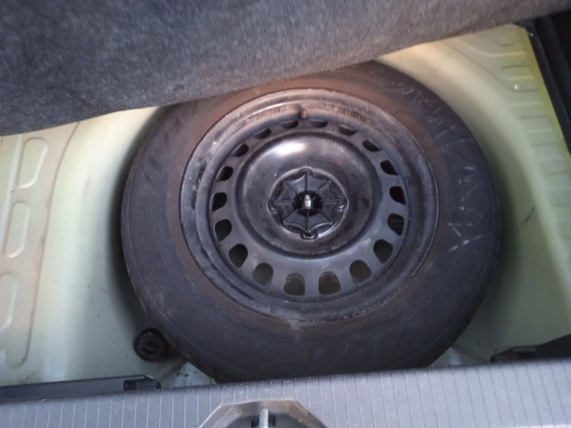 opel corsa d (s07) del año 2013