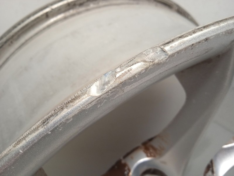 Recambio de llanta para nissan terrano ii (r20) 2.7 tdi 4wd referencia OEM IAM 403002X802  