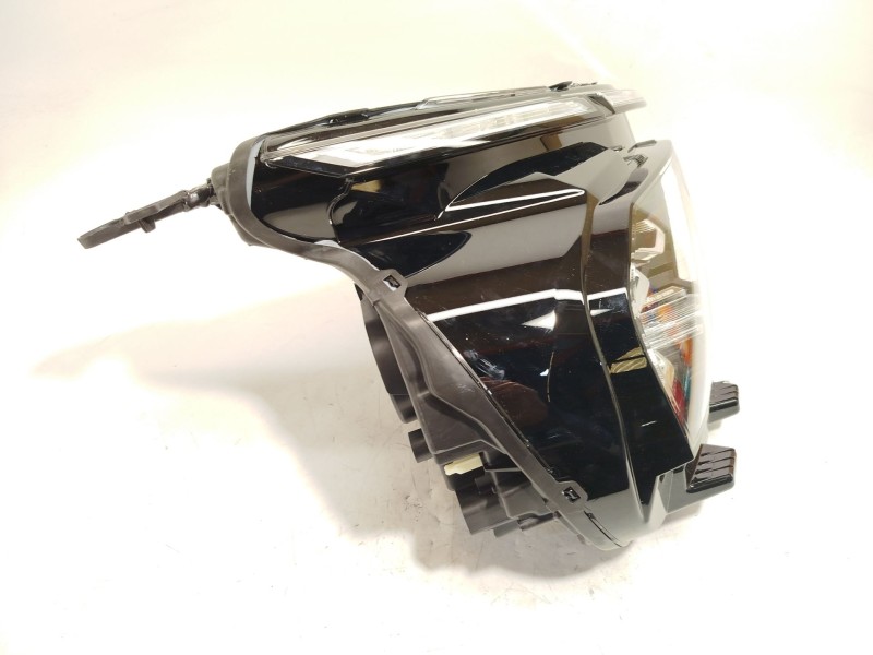 Recambio de faro derecho para citroën c4 iii 1.2 referencia OEM IAM 9830649280  73374698