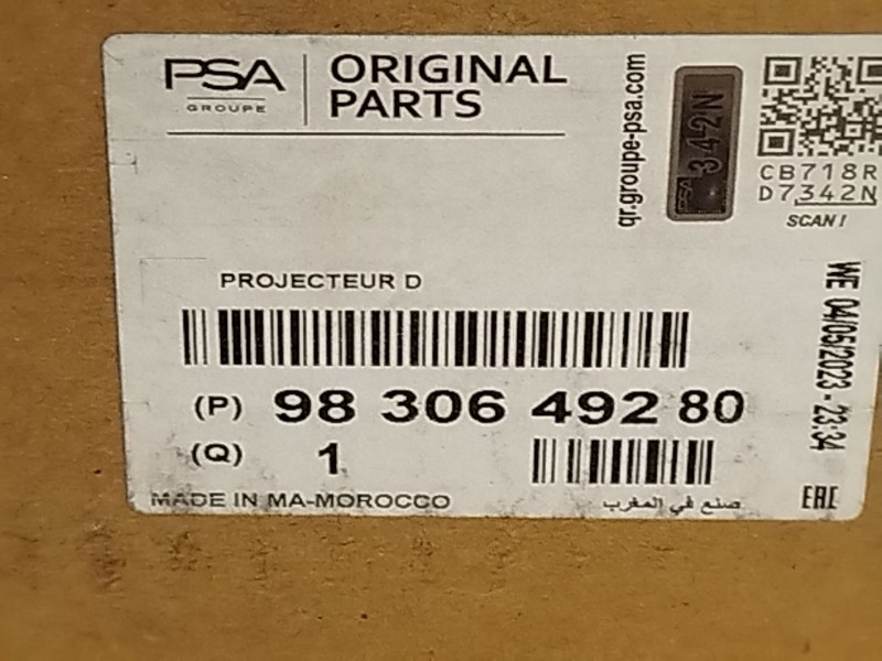 Recambio de faro derecho para citroën c4 iii 1.2 referencia OEM IAM 9830649280  73374698