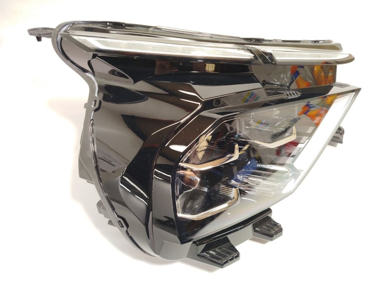 Recambio de faro derecho para citroën c4 iii 1.2 referencia OEM IAM 9830649280  73374698