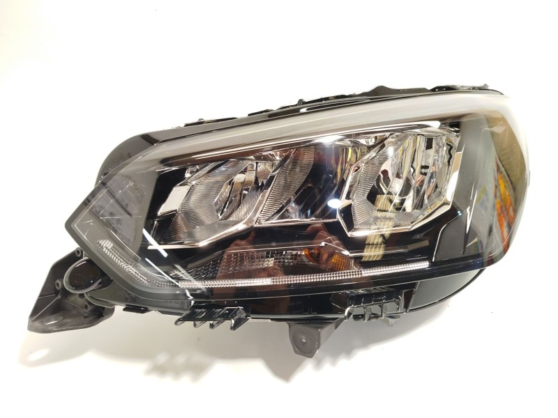 Recambio de faro izquierdo para peugeot 208 (p2) allure referencia OEM IAM 9833036380  90200113