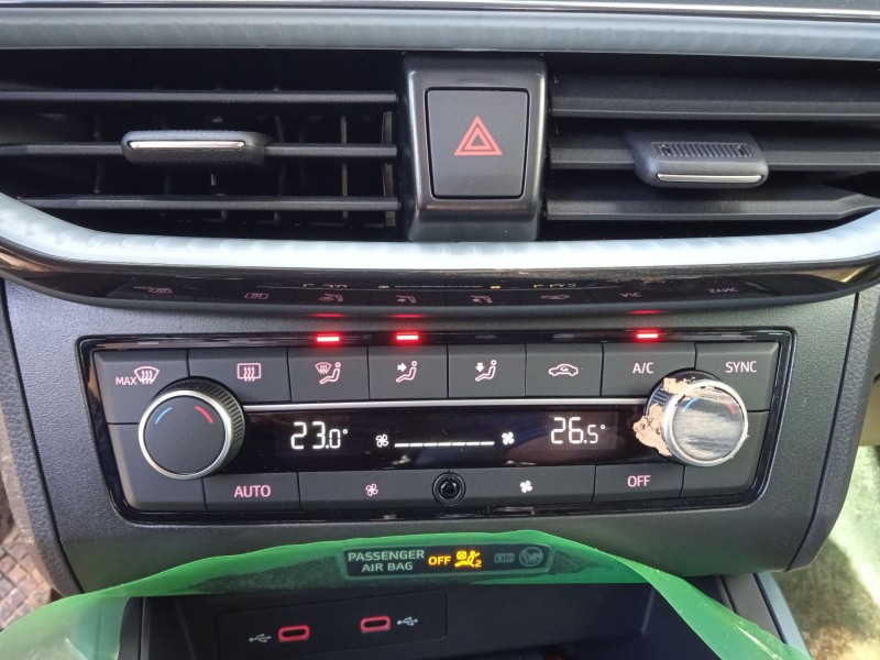 seat arona (kj7, kjp) del año 2024