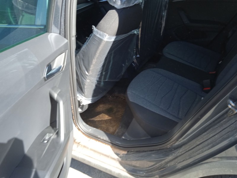 seat arona (kj7, kjp) del año 2024