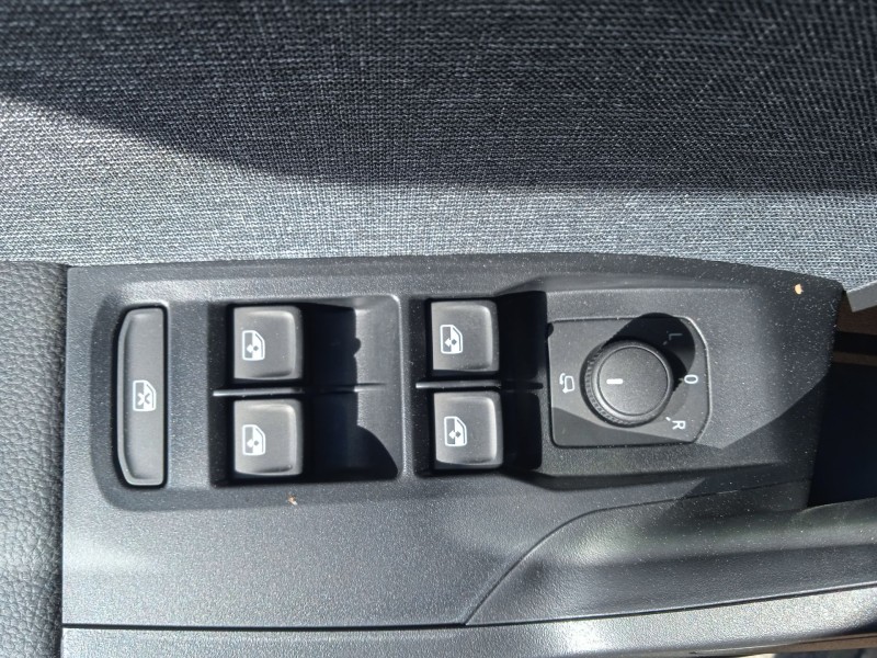 seat arona (kj7, kjp) del año 2024