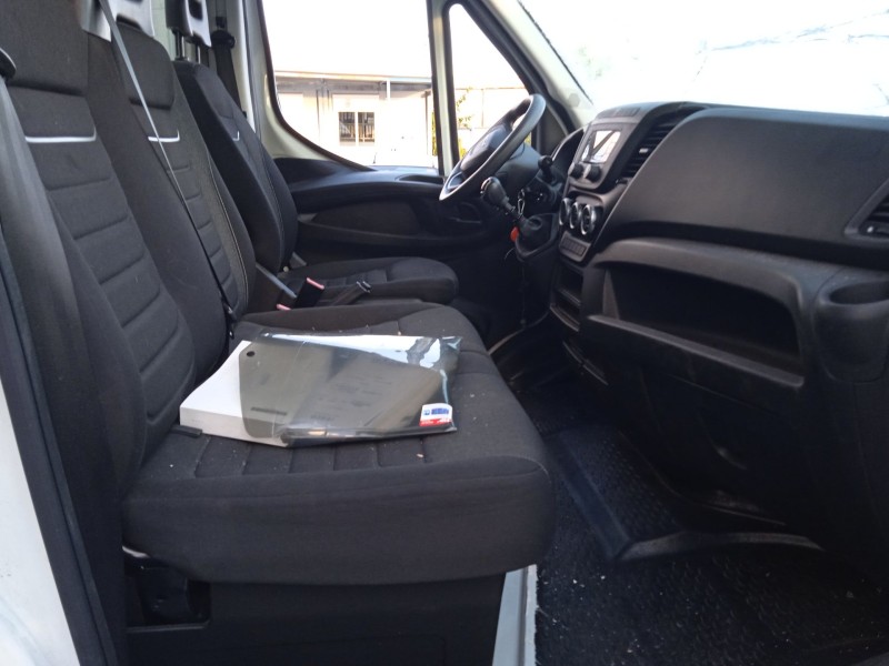 iveco daily vi furgoneta del año 2022