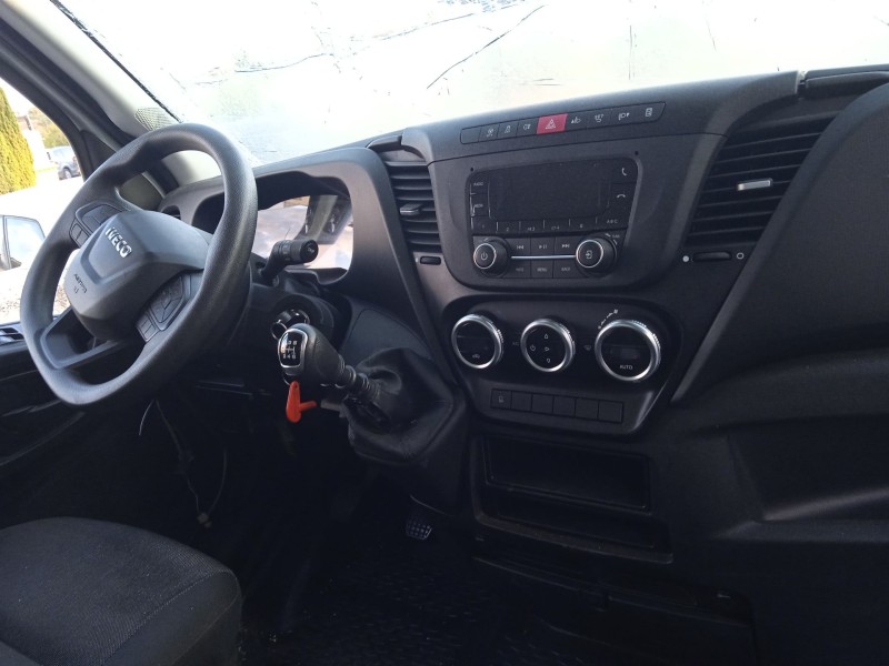 iveco daily vi furgoneta del año 2022