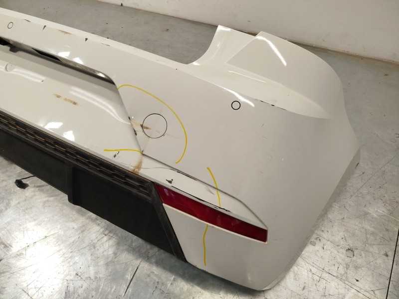 Recambio de paragolpes trasero para seat ibiza v (kj1, kjg) 1.0 tsi referencia OEM IAM 6F0807421H 6F0807421HGRU 