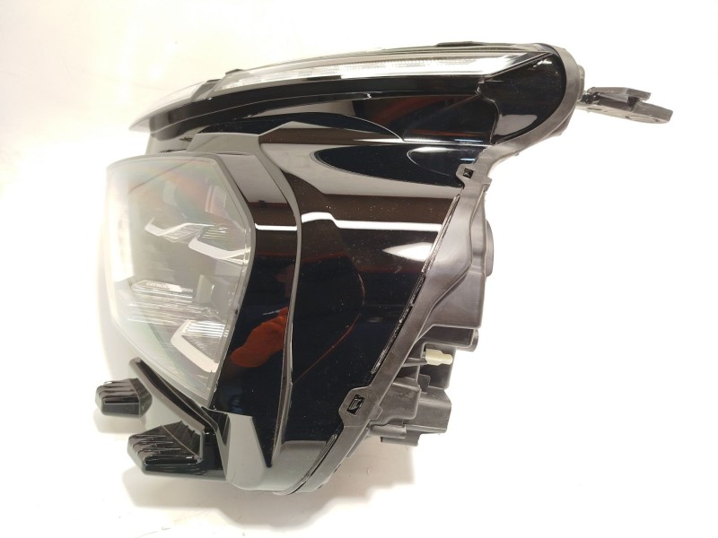 Recambio de faro izquierdo para citroën c4 iii 1.2 referencia OEM IAM 9830649480  73374697