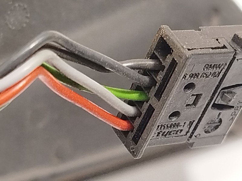 Recambio de retrovisor derecho para bmw x3 (e83) 3.0 d referencia OEM IAM 51163452700  