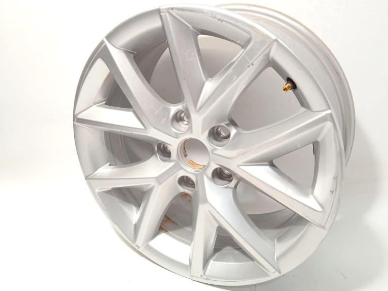 Recambio de llanta para seat leon (kl1, klg) 2.0 tdi referencia OEM IAM 5FA601025 5FA6010258Z8 