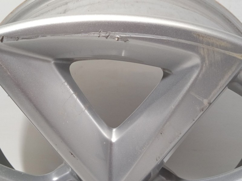 Recambio de llanta para seat leon (kl1, klg) 2.0 tdi referencia OEM IAM 5FA601025 5FA6010258Z8 