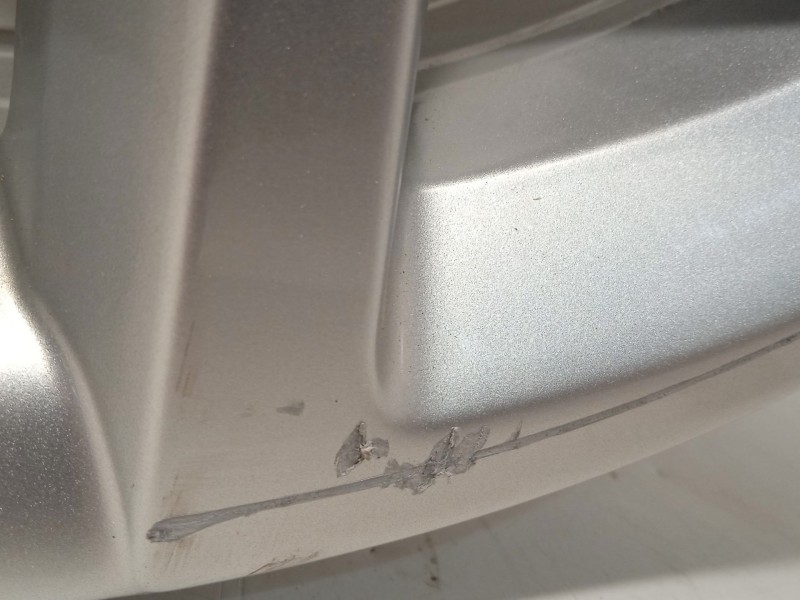 Recambio de llanta para seat leon (kl1, klg) 2.0 tdi referencia OEM IAM 5FA601025 5FA6010258Z8 