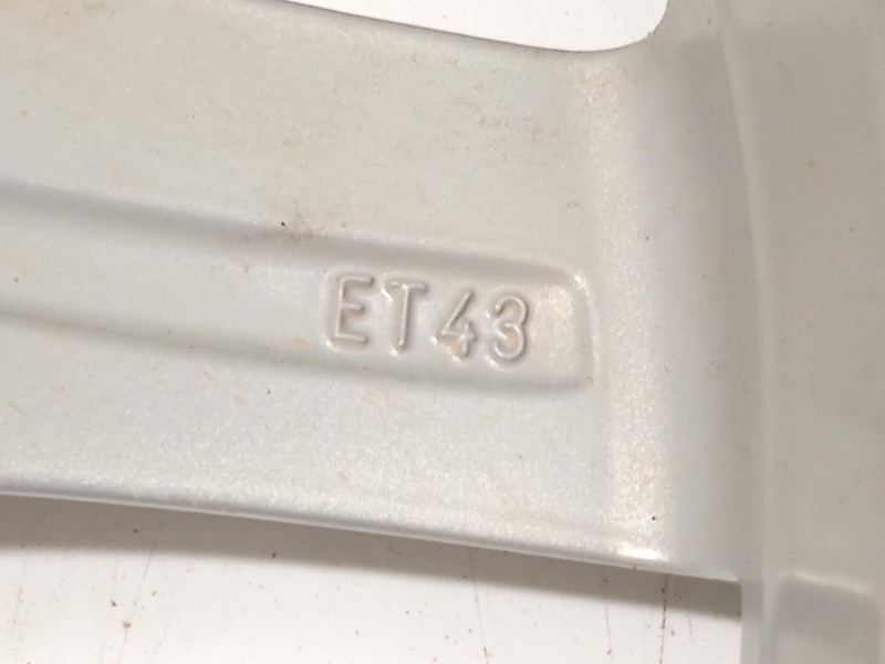 Recambio de llanta para seat leon (kl1, klg) 2.0 tdi referencia OEM IAM 5FA601025 5FA6010258Z8 