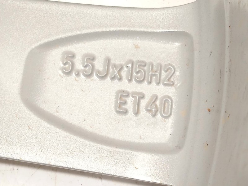 Recambio de llanta para seat ibiza v (kj1, kjg) 1.0 tsi referencia OEM IAM 6F0601025N 6F0601025G8Z8 