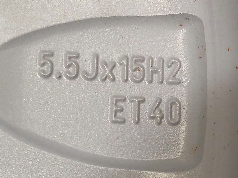 Recambio de llanta para seat ibiza v (kj1, kjg) 1.0 tsi referencia OEM IAM 6F0601025N 6F0601025G8Z8 