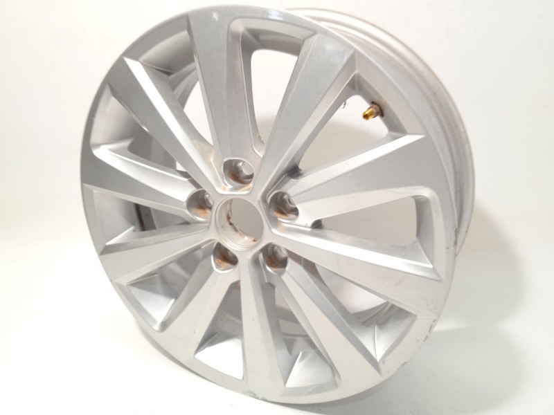 Recambio de llanta para seat ibiza v (kj1, kjg) 1.0 tsi referencia OEM IAM 6F0601025G 6F0601025G8Z8 