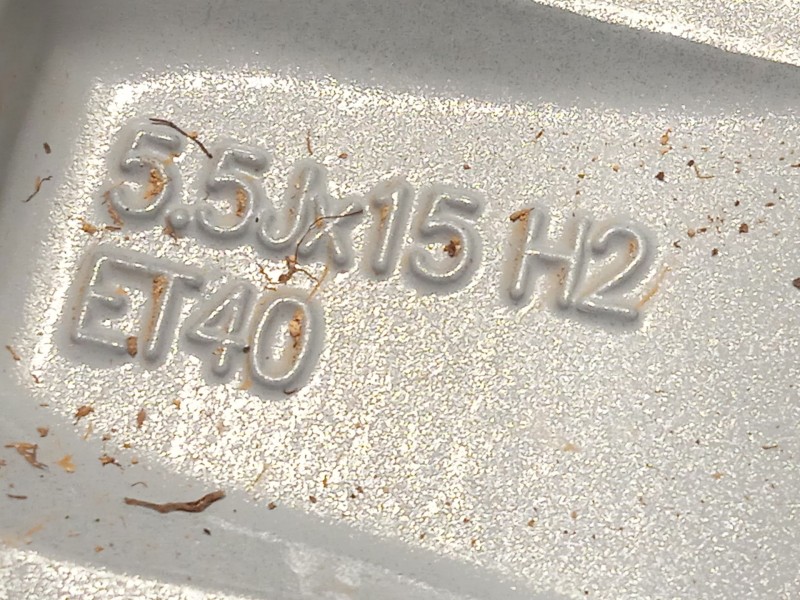 Recambio de llanta para seat ibiza v (kj1, kjg) 1.0 tsi referencia OEM IAM 6F0601025G 6F0601025G8Z8 