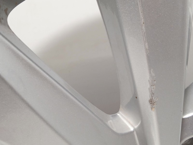 Recambio de llanta para seat ibiza v (kj1, kjg) 1.0 tsi referencia OEM IAM 6F0601025G 6F0601025G8Z8 