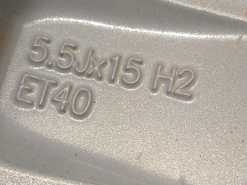 Recambio de llanta para seat ibiza v (kj1, kjg) 1.0 tsi referencia OEM IAM 6F0601025G 6F0601025G8Z8 