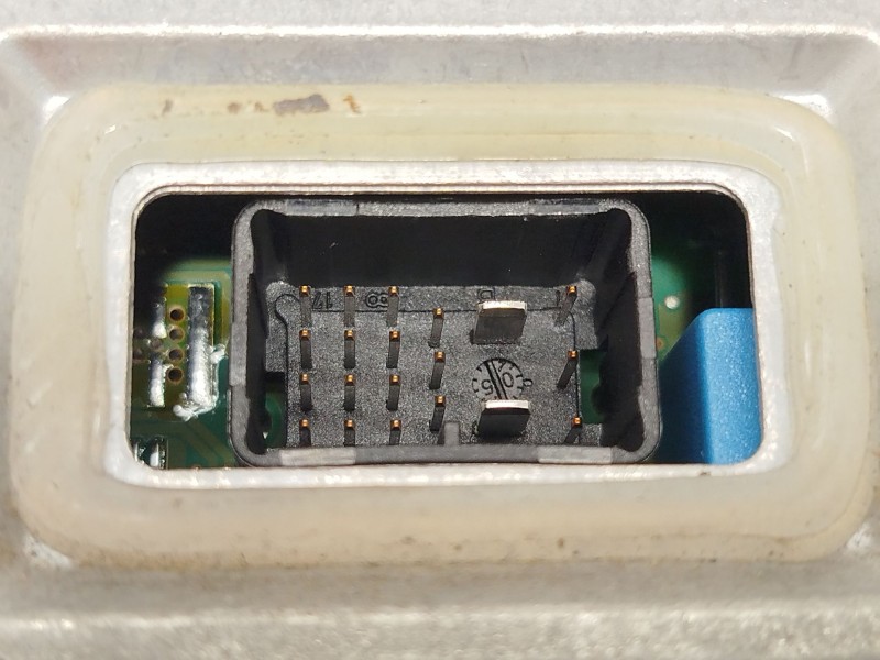 Recambio de centralita faros xenon para bmw x3 (e83) 3.0 d referencia OEM IAM 1307329074  