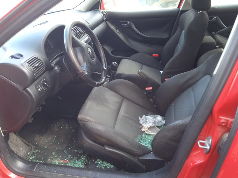 seat leon (1m1) del año 2002