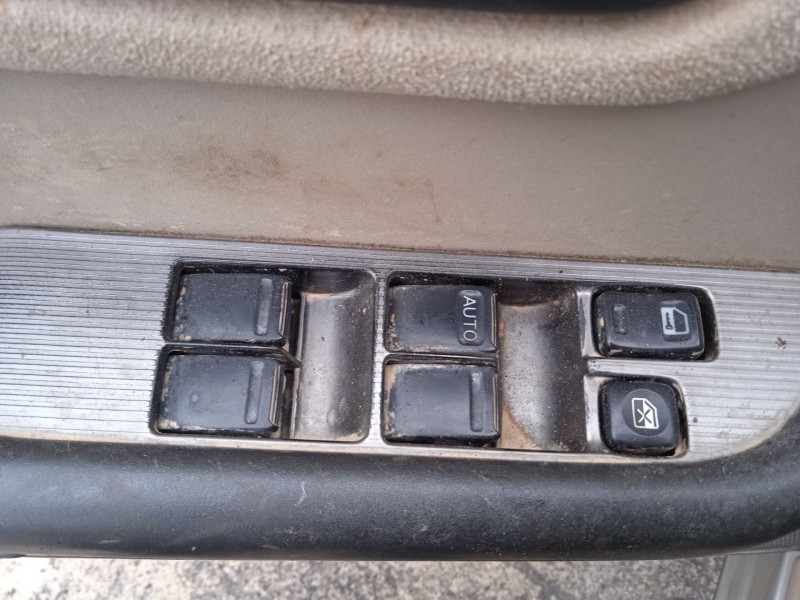 nissan x-trail i (t30) del año 2003