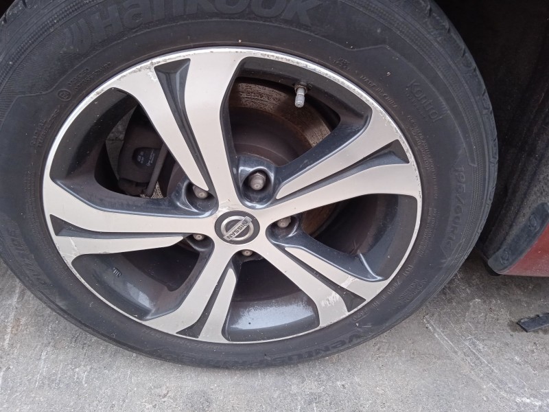 nissan pulsar hatchback (c13) del año 2016