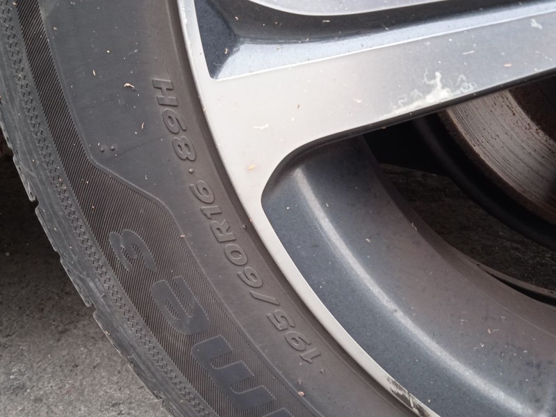 nissan pulsar hatchback (c13) del año 2016