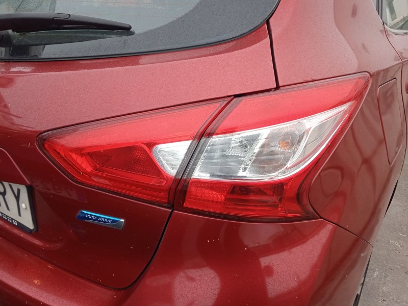 nissan pulsar hatchback (c13) del año 2016