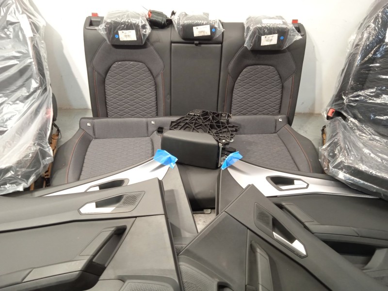 Recambio de juego asientos completo para seat leon (kl1, klg) 1.0 tsi referencia OEM IAM 5WA881106D 5G0885501GCA9 