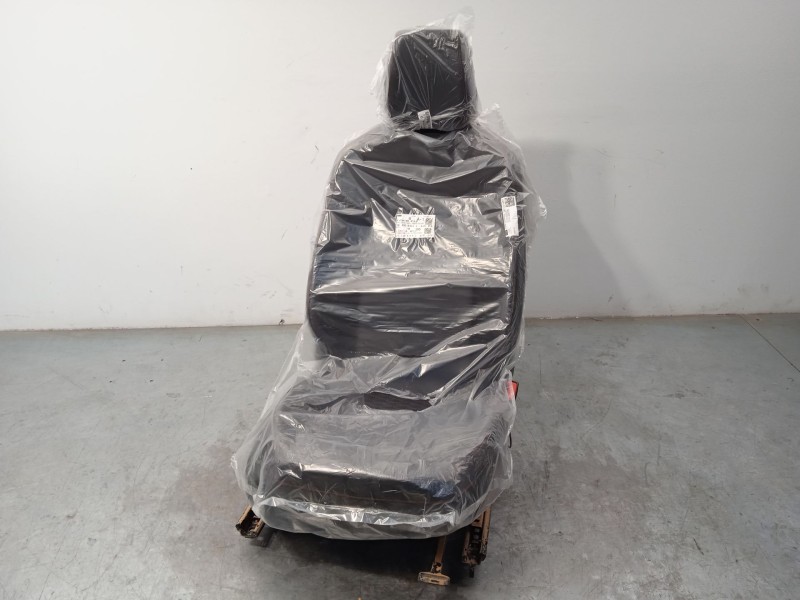 Recambio de juego asientos completo para seat leon (kl1, klg) 1.0 tsi referencia OEM IAM 5WA881106D 5G0885501GCA9 