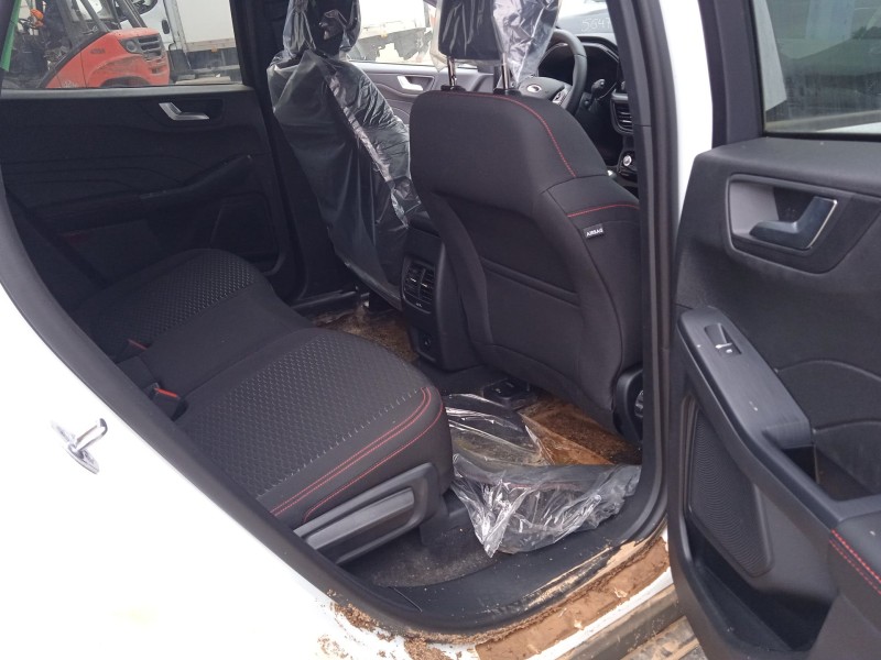 ford kuga iii (dfk) del año 2024