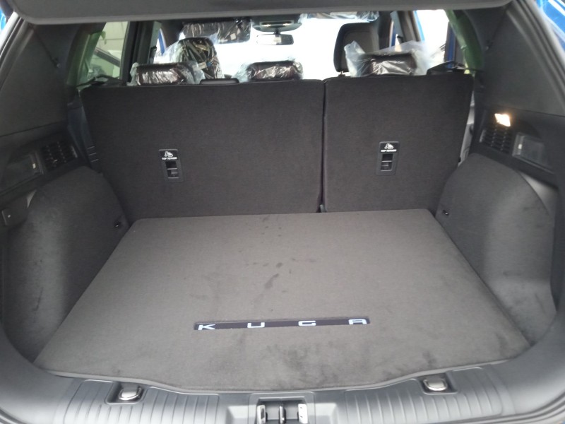 ford kuga iii (dfk) del año 2024