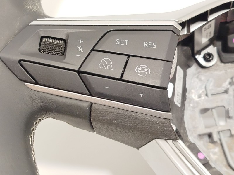 Recambio de volante para seat leon (kl1, klg) 2.0 tdi referencia OEM IAM 5FA419091GE 5FA419091GEWVV 