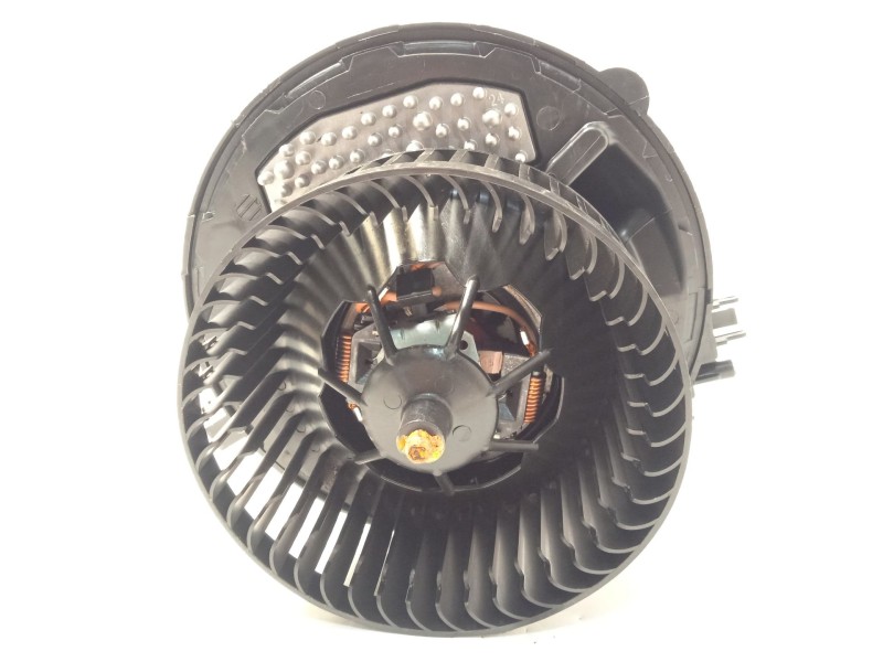 Recambio de motor calefaccion para seat leon (kl1, klg) 1.0 tsi referencia OEM IAM 3Q1819021E 5WA907521 