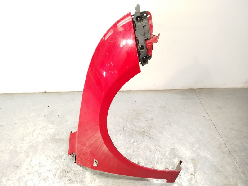 Recambio de aleta delantera derecha para chevrolet cruze (j300) 2.0 cdi referencia OEM IAM 94560510  