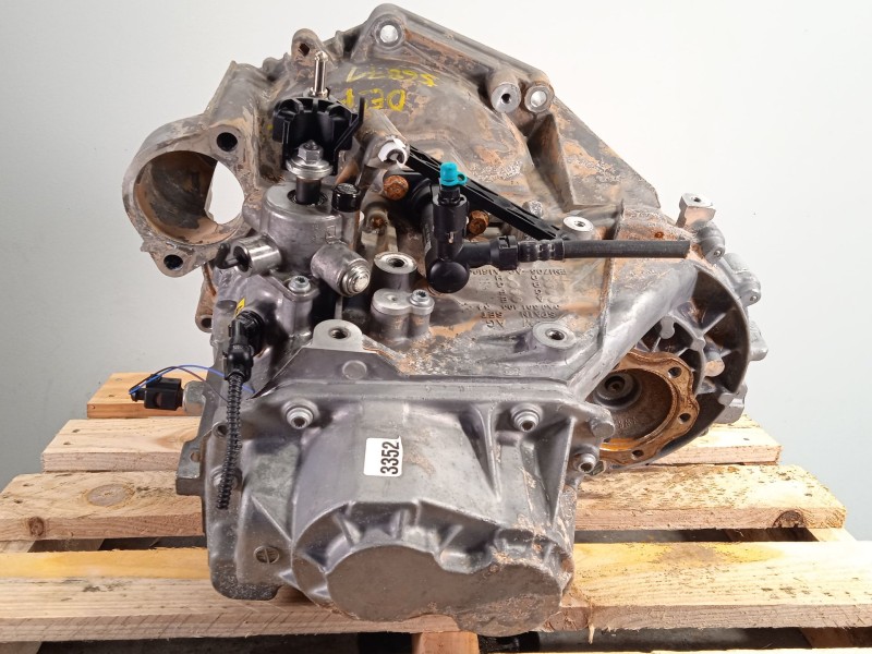 Recambio de caja cambios para seat ibiza v (kj1, kjg) 1.0 tsi referencia OEM IAM VGR 0AJ300044D 