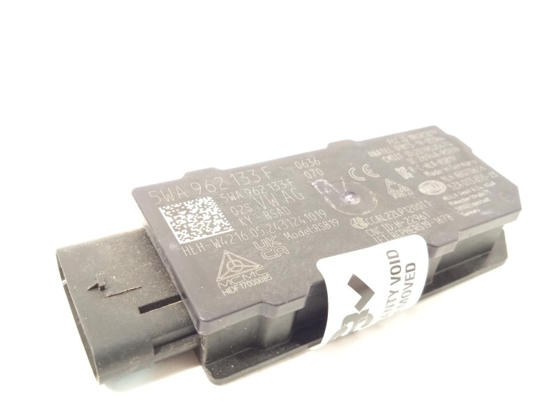 Recambio de antena para seat leon (kl1, klg) 1.0 tsi referencia OEM IAM 5WA962133F  