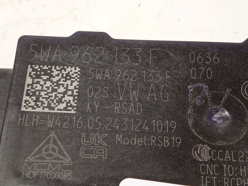 Recambio de antena para seat leon (kl1, klg) 1.0 tsi referencia OEM IAM 5WA962133F  