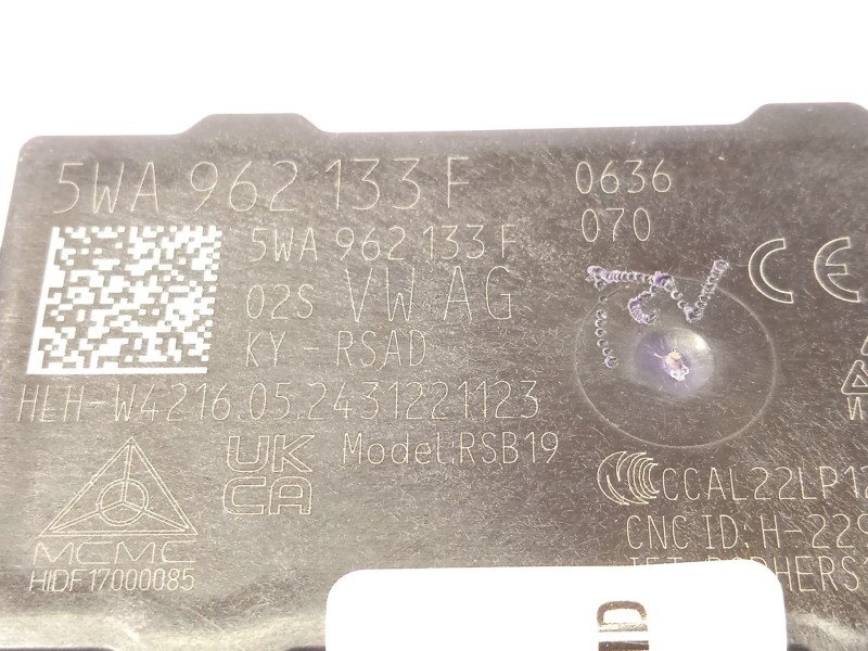 Recambio de antena para seat leon (kl1, klg) 1.0 tsi referencia OEM IAM 5WA962133F  