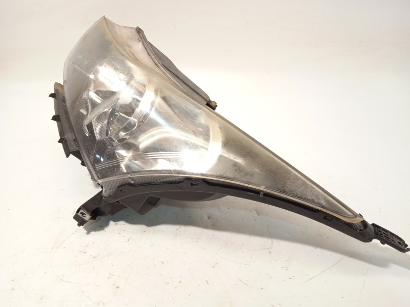 Recambio de faro izquierdo para chevrolet cruze (j300) 2.0 cdi referencia OEM IAM 96828234  
