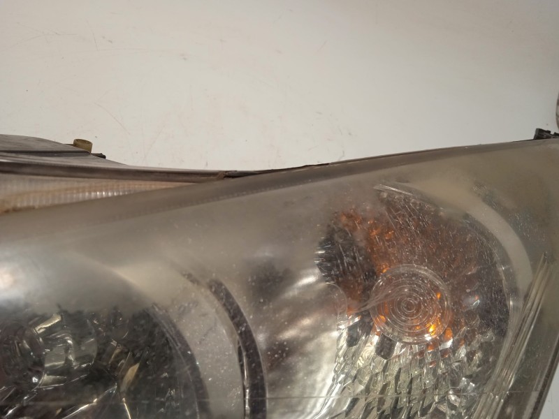 Recambio de faro izquierdo para chevrolet cruze (j300) 2.0 cdi referencia OEM IAM 96828234  