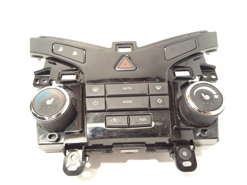 Recambio de mando climatizador para chevrolet cruze (j300) 2.0 cdi referencia OEM IAM 95017058 3827218 